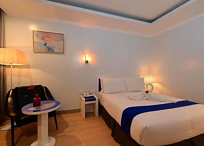 Resort T Shine And 5*
